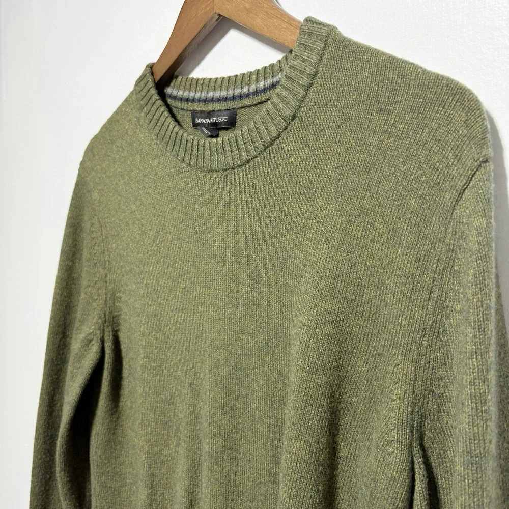 Banana Republic Sweater Mens M Green Crew Neck Wool Blend Pullover Marled Knit